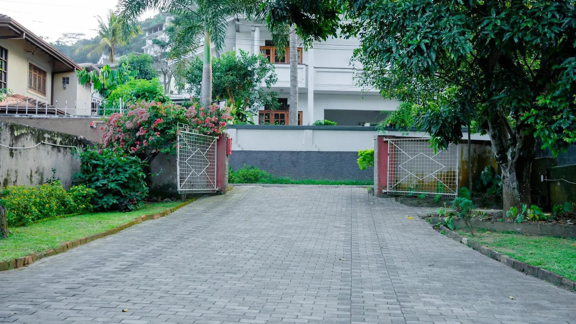 Frühstückspension Kandy Boutique Villa By Fortuna Bungalows Sri Lanka